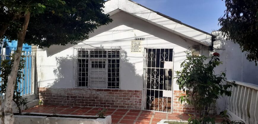 Casa con apartaestudio incluido en el barrio San Felipe